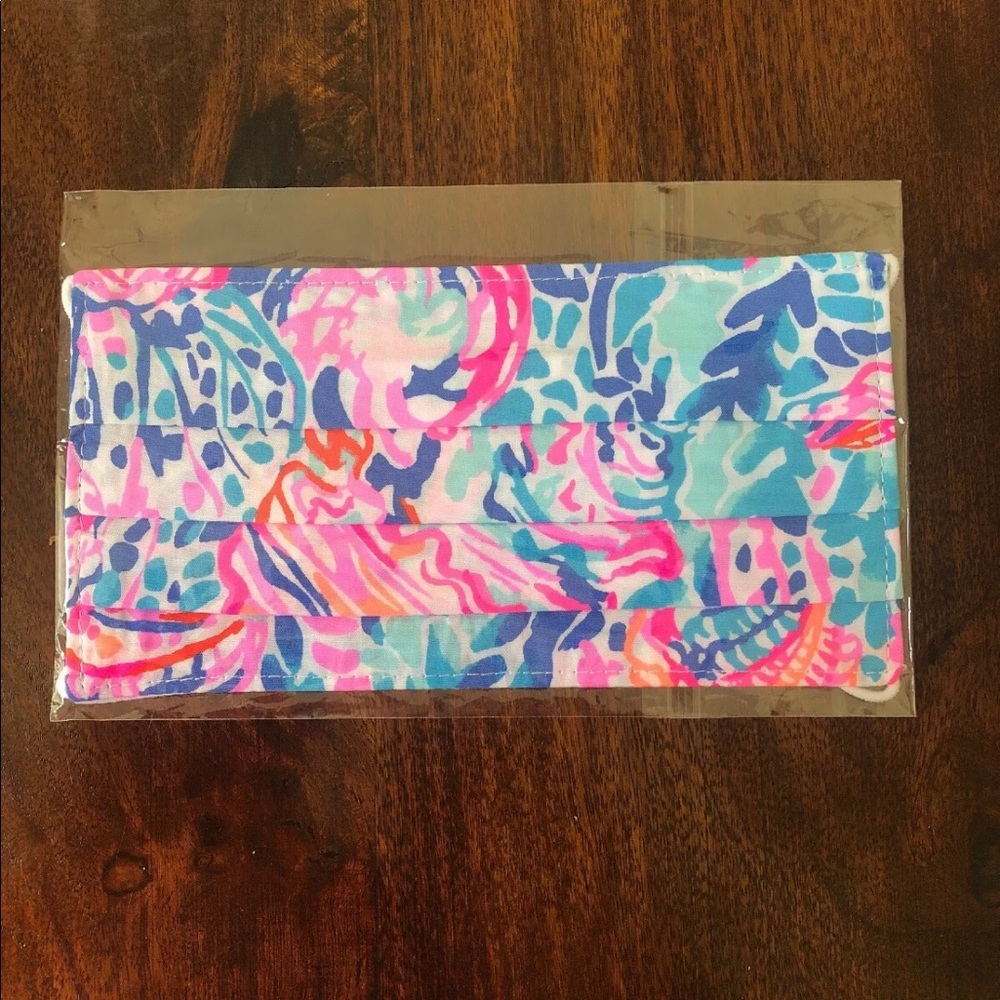 Authentic Lilly Pulitzer Face Mask